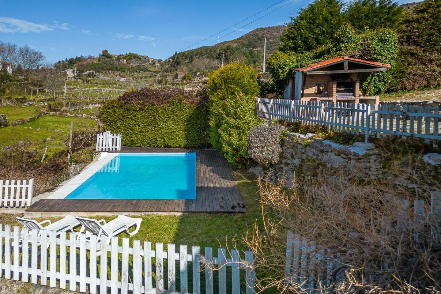 Guestready - Quintinha Casas Do Jardim 2 Villa อาร์กอสเดวัลเดเวซ ภายนอก รูปภาพ