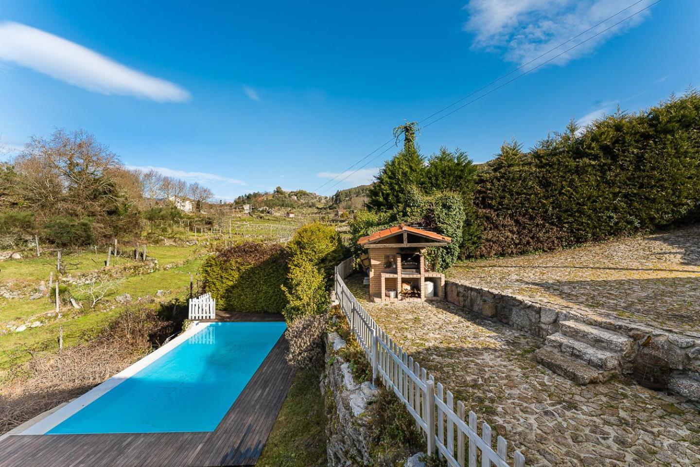 Guestready - Quintinha Casas Do Jardim 2 Villa อาร์กอสเดวัลเดเวซ ภายนอก รูปภาพ