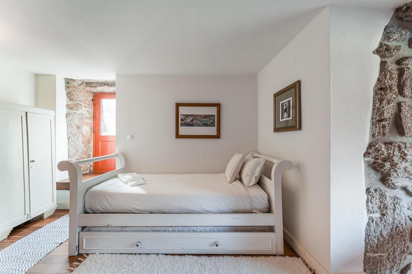 Guestready - Quintinha Casas Do Jardim 2 Villa อาร์กอสเดวัลเดเวซ ภายนอก รูปภาพ